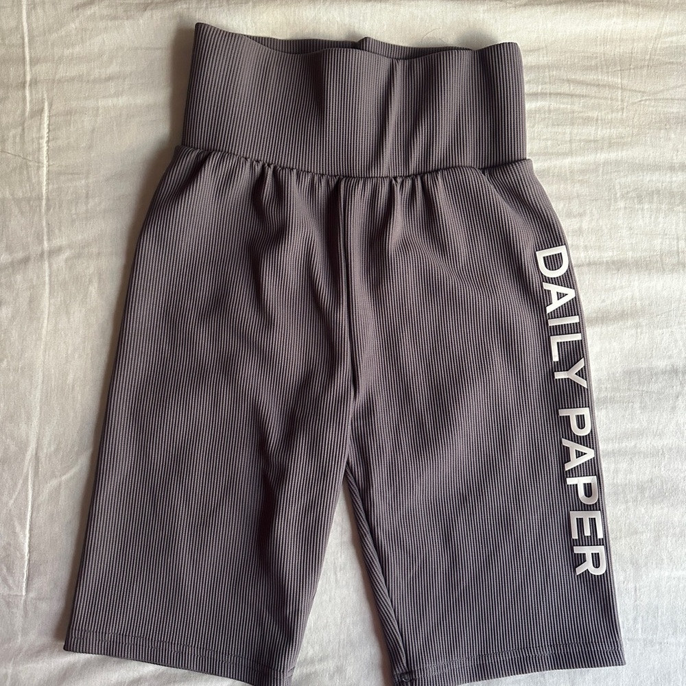 Ribbed Cycle Shorts - image 1